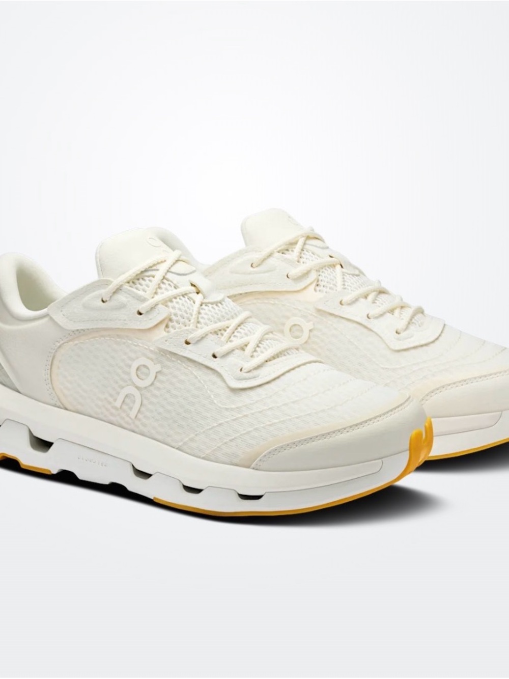 On Running Cloudzone Moon Women's Running Shoes - Ivory | Ivory size 6 - Picture 3 of 7